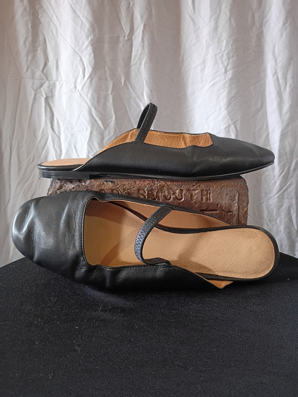 Madewell Black Leather Slip-On Mary Jane Flats - Picture 3 of 13